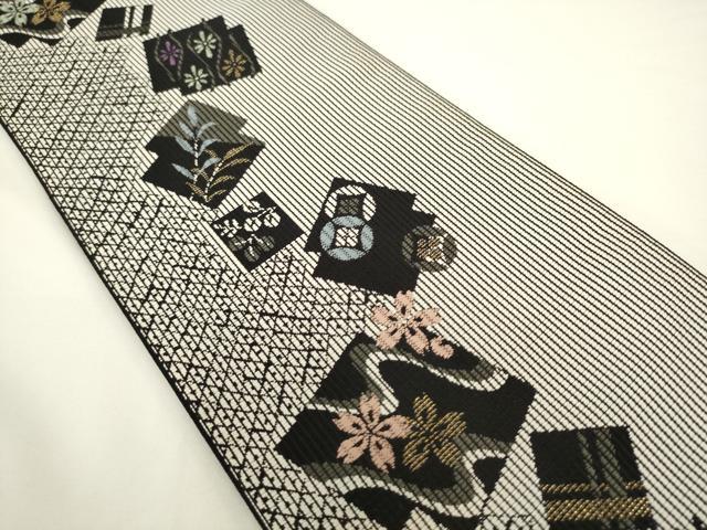 平和屋着物●本場筑前博多織　両面半幅帯　流水草花文　金糸　協和織工場謹製　証紙付き　正絹　逸品　AABL2183pf