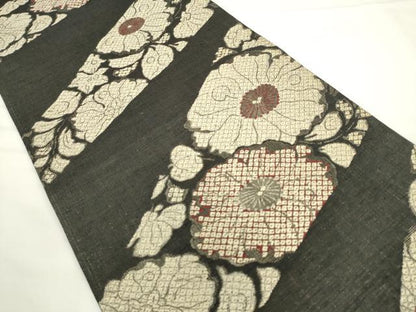 平和屋着物●六通柄袋帯　紬地　草花文　黒地　正絹　逸品　AABL2198pf