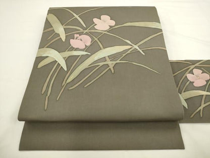 平和屋着物●塩瀬　九寸名古屋帯　ろうけつ染め　草花文　金彩　鈴乃屋扱い　正絹　逸品　AABL2315pf