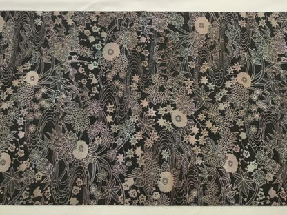 平和屋着物●染色工芸作家　本郷葵虹　九寸開き名古屋帯　流水草花文　黒地　銀通し地　正絹　逸品　AABL2507pf