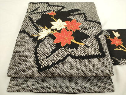 平和屋着物●九寸名古屋帯　絞り　駒刺繍　枝葉文　黒地　正絹　逸品　AABL2546pf