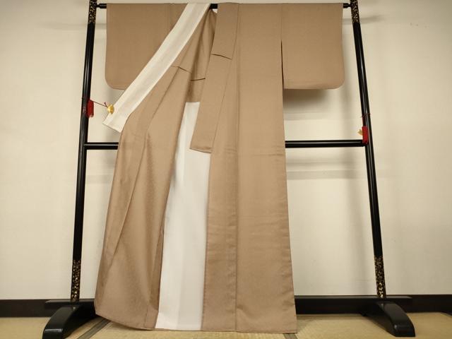 平和屋着物＊夏物　色無地　絽　草花地紋　淡香色　正絹　逸品　AABL2618jd