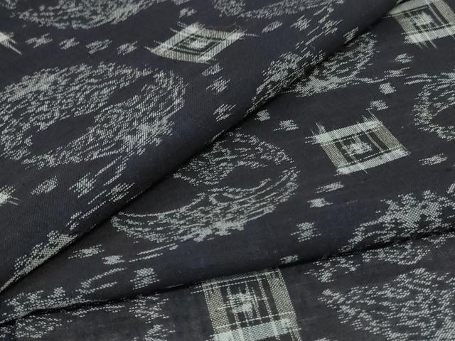 平和屋着物＊夏物　紗紬　双鶴絣文　正絹　逸品　AABL2676jd
