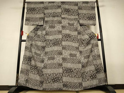 平和屋着物＊夏物　小紋　絽　横段草花文　黒地　正絹　逸品　AABL2758jd
