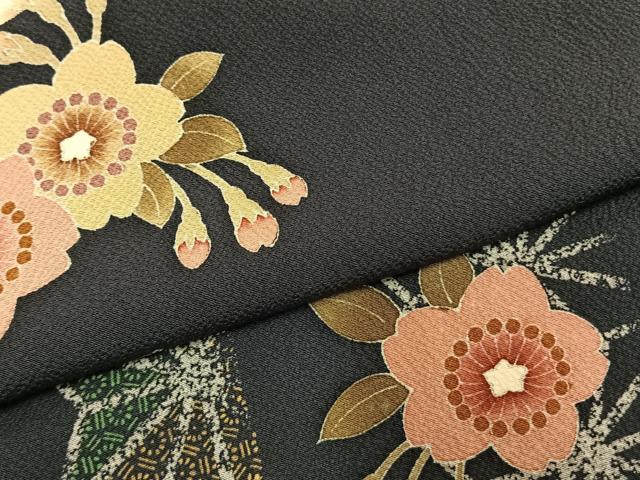 平和屋着物●豪華振袖　舞桜文　金彩　正絹　逸品　AABL2804fy