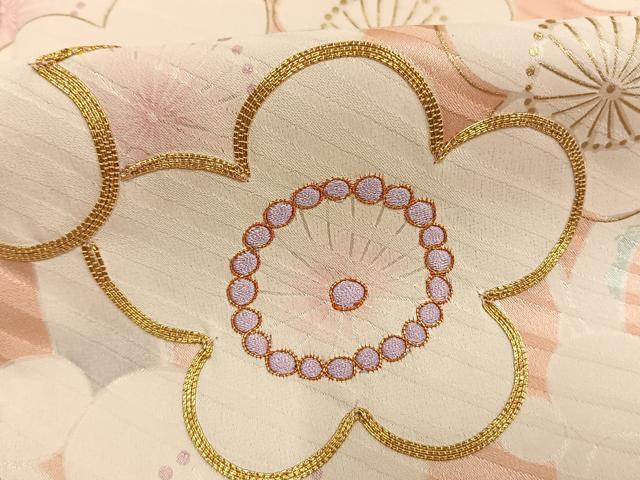 平和屋着物●豪華振袖　駒刺繍　枝梅文　金彩　やまと誂製　正絹　逸品　AABL2805fy