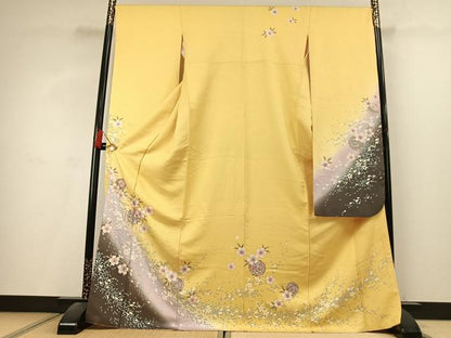 平和屋着物●豪華振袖　駒刺繍　舞桜鞠文　暈し染め　金彩　正絹　逸品　AABL2806fy