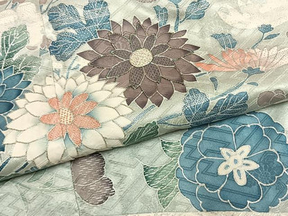 平和屋着物●豪華振袖　駒刺繍　草花文　銀彩　正絹　逸品　AABL2822fy