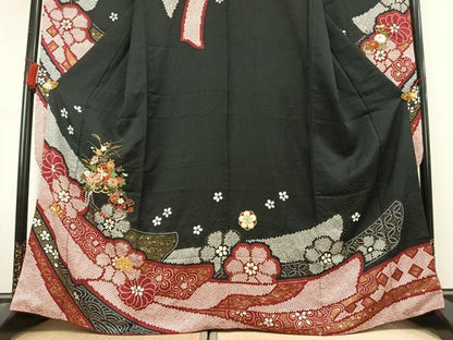平和屋着物●豪華振袖　駒刺繍　草花文　黒地　金彩　正絹　逸品　AABL2834fy