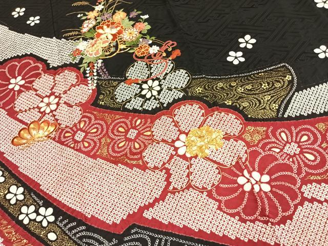 平和屋着物●豪華振袖　駒刺繍　草花文　黒地　金彩　正絹　逸品　AABL2834fy