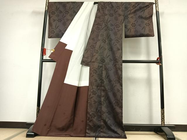 平和屋着物●本場染大島紬　草花文　正絹　逸品　AABL2850fy