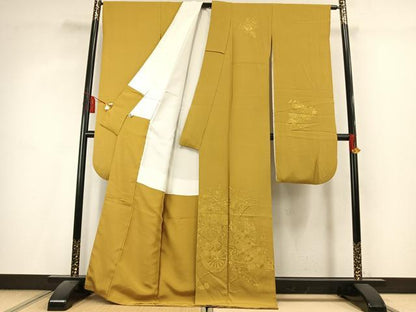 平和屋着物●豪華振袖　中国三大刺繍　スワトウ刺繍　汕頭刺繍　総刺繍　片輪車花地紋　芥子色　正絹　逸品　AABL2860fy