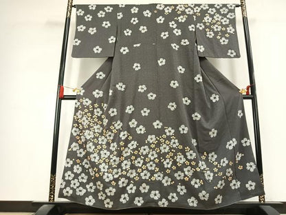平和屋着物●訪問着　絞り　駒刺繍　舞花文　金彩　正絹　逸品　AABL2867fy