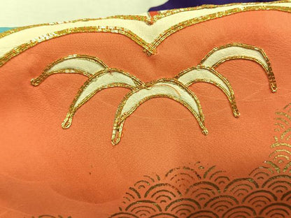 平和屋着物●アンティーク　大正ロマン　二部式　小振袖　二尺袖　駒刺繍　草花文　金彩　正絹　逸品　AABL2887fy