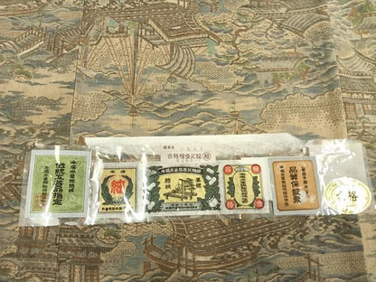 平和屋着物●本場本真綿結城紬　100亀甲　風景文　証紙付き　正絹　逸品　未使用　AABL2906fy