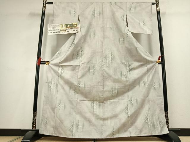 平和屋着物●本場大島紬　白大島紬　桑原織物 二代目　桑原啓之介　9マルキ　吉祥文　証紙付き　正絹　逸品　AABL2912fy