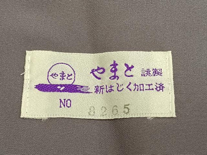 平和屋着物●結城紬　80亀甲　飛び亀甲柄　雪輪文　やまと誂製　証紙付き　正絹　逸品　AABL2913fy