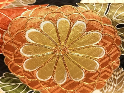 平和屋着物●豪華振袖　駒刺繍　熨斗花鳥文　暈し染め　黒地　金彩　正絹　逸品　AABL2947fy