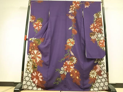 平和屋着物●豪華振袖　駒刺繍　草花文　正絹　逸品　AABL2952fy