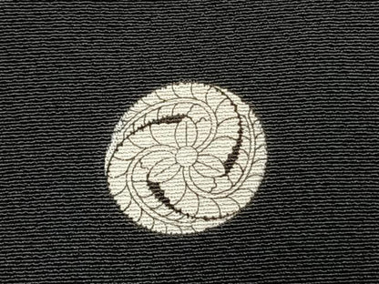 平和屋着物●松尾光琳　黒留袖　貝桶人物花文　金糸　金彩　正絹　逸品　AABL2962fy