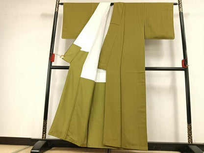 平和屋着物●二代目清次郎　手描き　色無地　菜種油色　正絹　逸品　未使用　AABL2977fy
