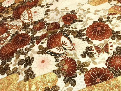 平和屋着物●豪華振袖　駒刺繍　花蝶文　金彩　正絹　逸品　AABL2986fy