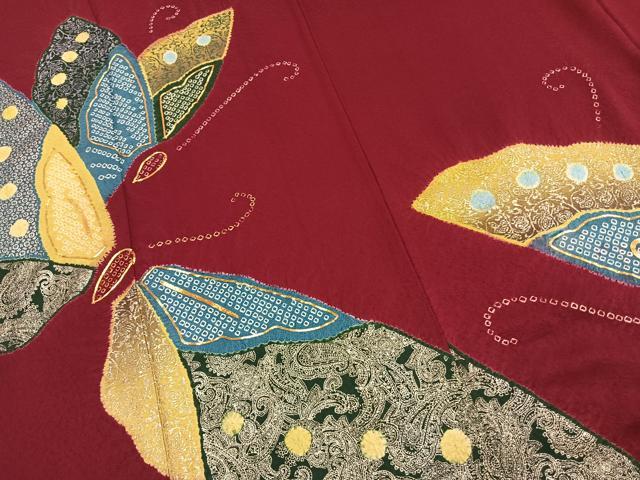 平和屋着物●豪華振袖　絞り　駒刺繍　舞蝶文　金彩　正絹　逸品　AABL3014fy