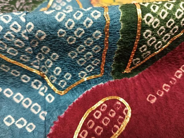 平和屋着物●豪華振袖　絞り　駒刺繍　舞蝶文　金彩　正絹　逸品　AABL3014fy