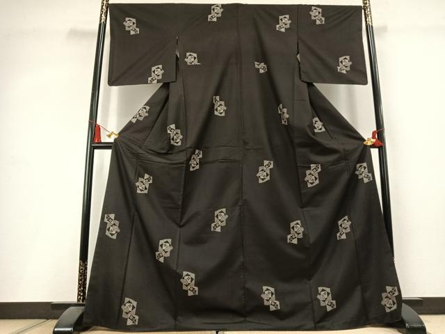 平和屋着物●本場大島紬　9マルキ　地空き　幾何学文様　正絹　逸品　AABL3073fy