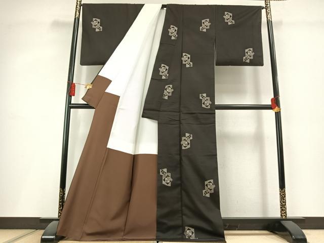 平和屋着物●本場大島紬　9マルキ　地空き　幾何学文様　正絹　逸品　AABL3073fy
