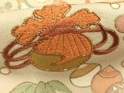 平和屋着物●豪華色留袖　駒刺繍　宝尽くし花唐草文　金彩　正絹　逸品　AABL3107fy
