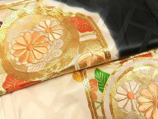 平和屋着物●豪華振袖　駒刺繍　色紙重ね花文　暈し染め　金彩　正絹　逸品　AABL3125fy