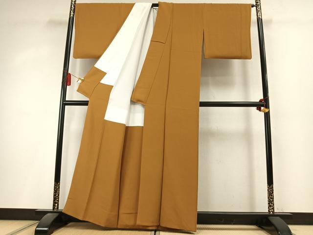 平和屋着物●上質な色無地　黄土色　正絹　逸品　AABL3197fy