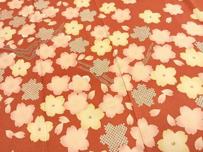 平和屋着物●豪華振袖　刺繍　舞桜文　金彩　正絹　逸品　AABL3245fy