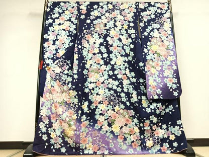 平和屋着物●豪華振袖　刺繍　舞桜文　暈し染め　金銀糸　金彩　正絹　逸品　AABL3252fy