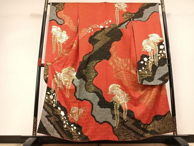 平和屋着物●豪華振袖　絞り　駒刺繍　花蝶文　金銀彩　金通し地　正絹　逸品　AABL3276fy