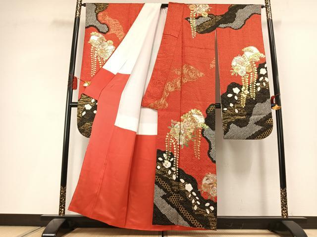 平和屋着物●豪華振袖　絞り　駒刺繍　花蝶文　金銀彩　金通し地　正絹　逸品　AABL3276fy
