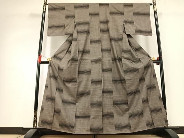 平和屋着物●本場大島紬　9マルキ　横段文　正絹　逸品　AABL3288fy