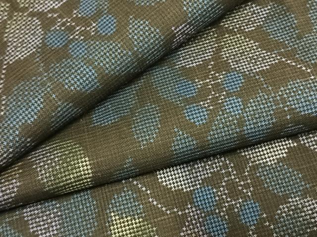 平和屋着物●本場大島紬　7マルキ　南天文　正絹　逸品　未使用　AABL3311fy