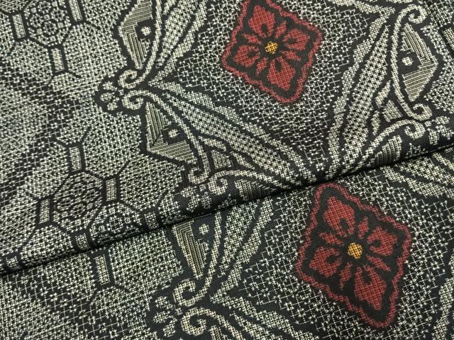 平和屋着物●本場大島紬　割り込み絣　吉祥花文　正絹　逸品　AABL3384fy