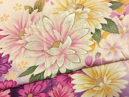 平和屋着物●豪華振袖　刺繍　草花文　暈し染め　金糸　銀通し地　正絹　逸品　AABL3391fy