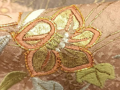 平和屋着物●訪問着　絞り　駒刺繍　草花文　金糸　金彩　さが美扱い　正絹　逸品　AABL3398fy