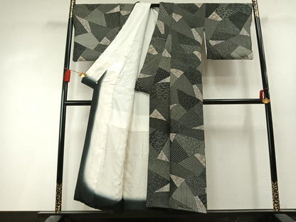 平和屋着物●伝統工芸士 染谷梅治　小紋　切嵌花文　黒地　さが美扱い　正絹　逸品　AABL3421fy