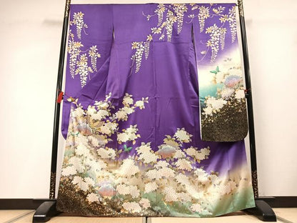 平和屋着物●豪華振袖　駒刺繍　花蝶文　暈し染め　金銀彩　銀通し地　正絹　逸品　AABL3445fy