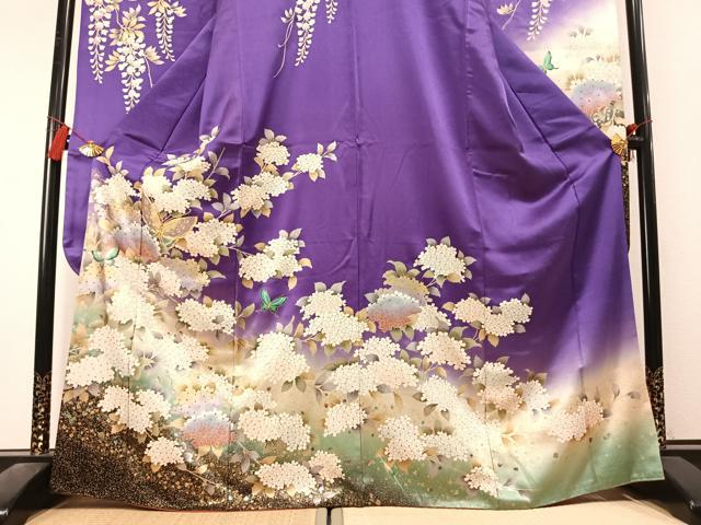 平和屋着物●豪華振袖　駒刺繍　花蝶文　暈し染め　金銀彩　銀通し地　正絹　逸品　AABL3445fy