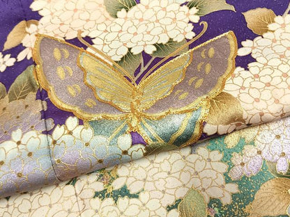 平和屋着物●豪華振袖　駒刺繍　花蝶文　暈し染め　金銀彩　銀通し地　正絹　逸品　AABL3445fy