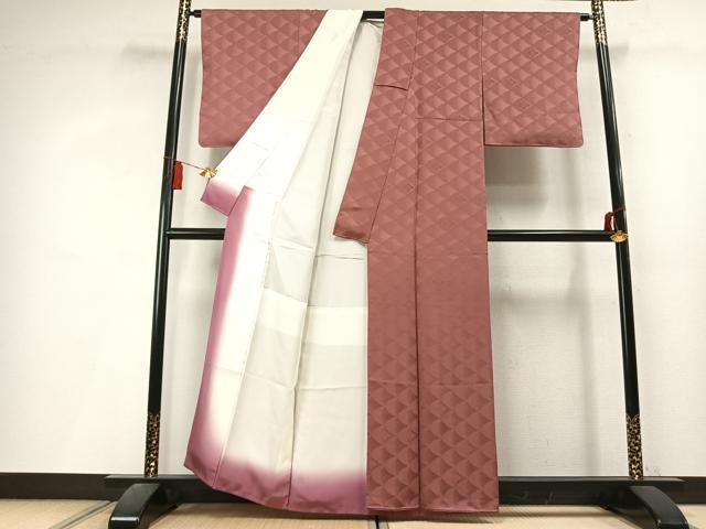 平和屋着物●上質な色無地　七宝花地紋　退紅色　正絹　逸品　未使用　AABL3455fy