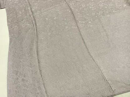 平和屋着物●上質な色無地　寿光織　草花地紋　鴇鼠色　反端付き　正絹　逸品　未使用　AABL3498fy