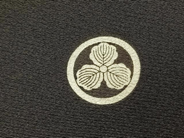 平和屋着物●豪華黒留袖　友禅　作家物　草花文　金彩　正絹　逸品　AABL3501fy