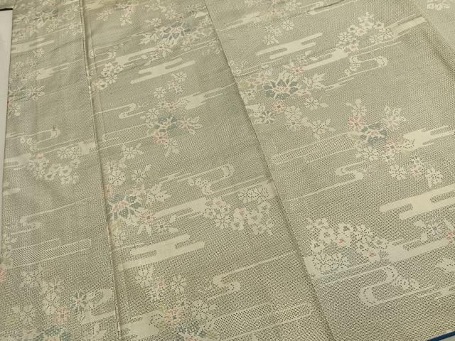 平和屋着物●本場大島紬　白大島　120亀甲　草花文　正絹　逸品　AABL3537fy
